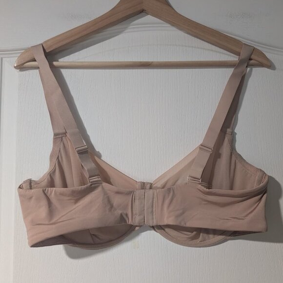 SKIMS | No Show Unlined Demi Bra In Mica 40DD - Picture 5 of 7